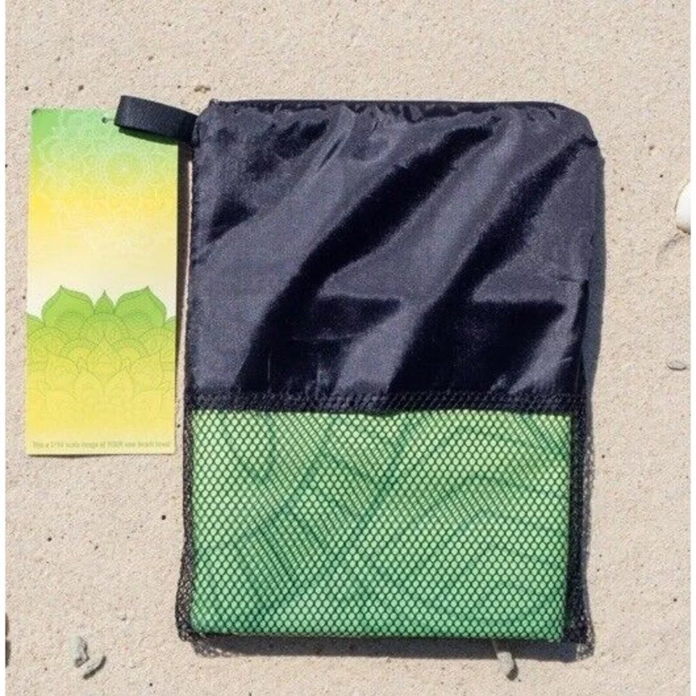 Mandala Beach Towels, 30x70‎ in, Oversized Beach Towel w/ Travel Bag, Microfiber